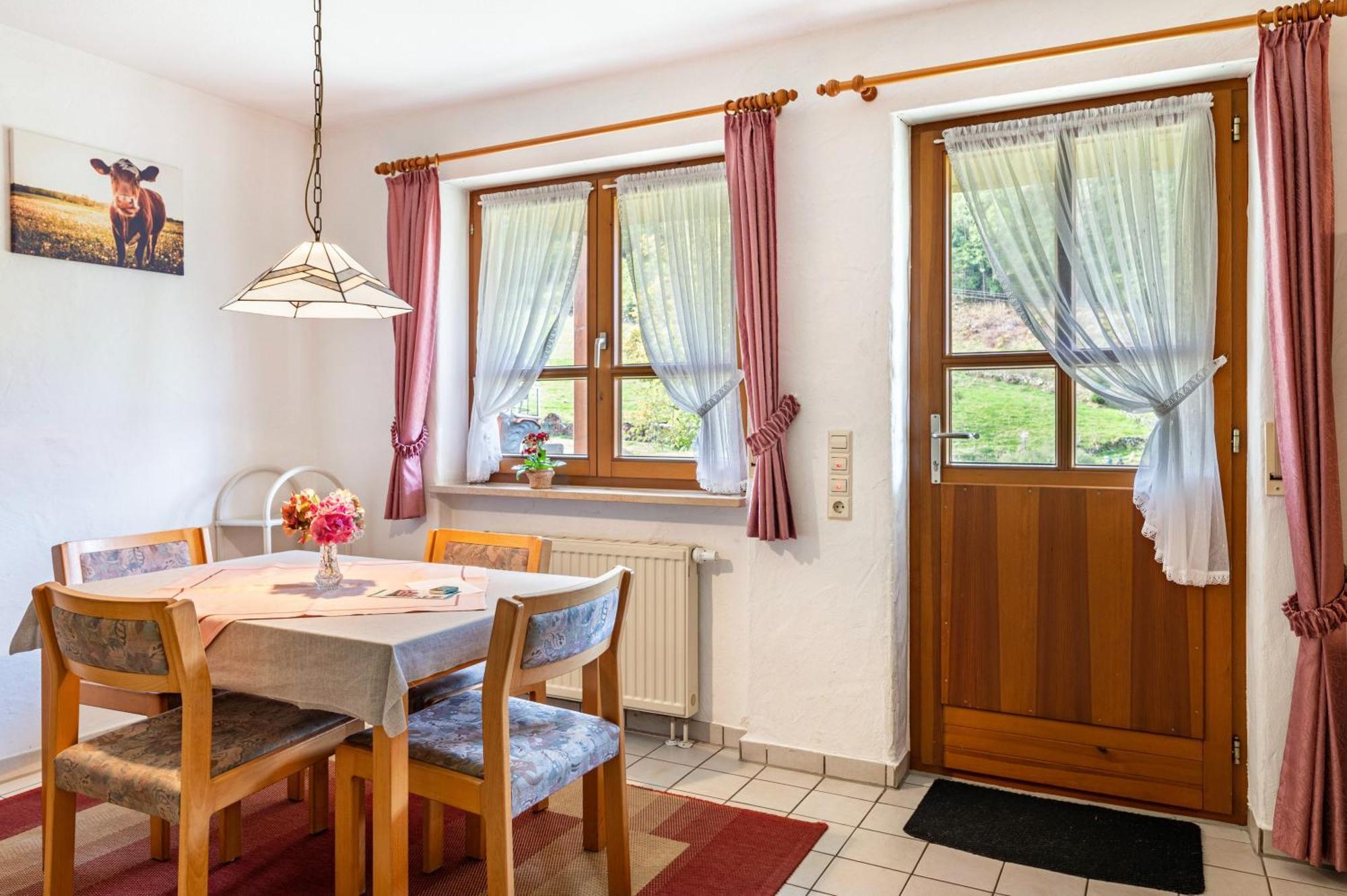 Gasthaus Zur Linde- Napf Oberried  Esterno foto