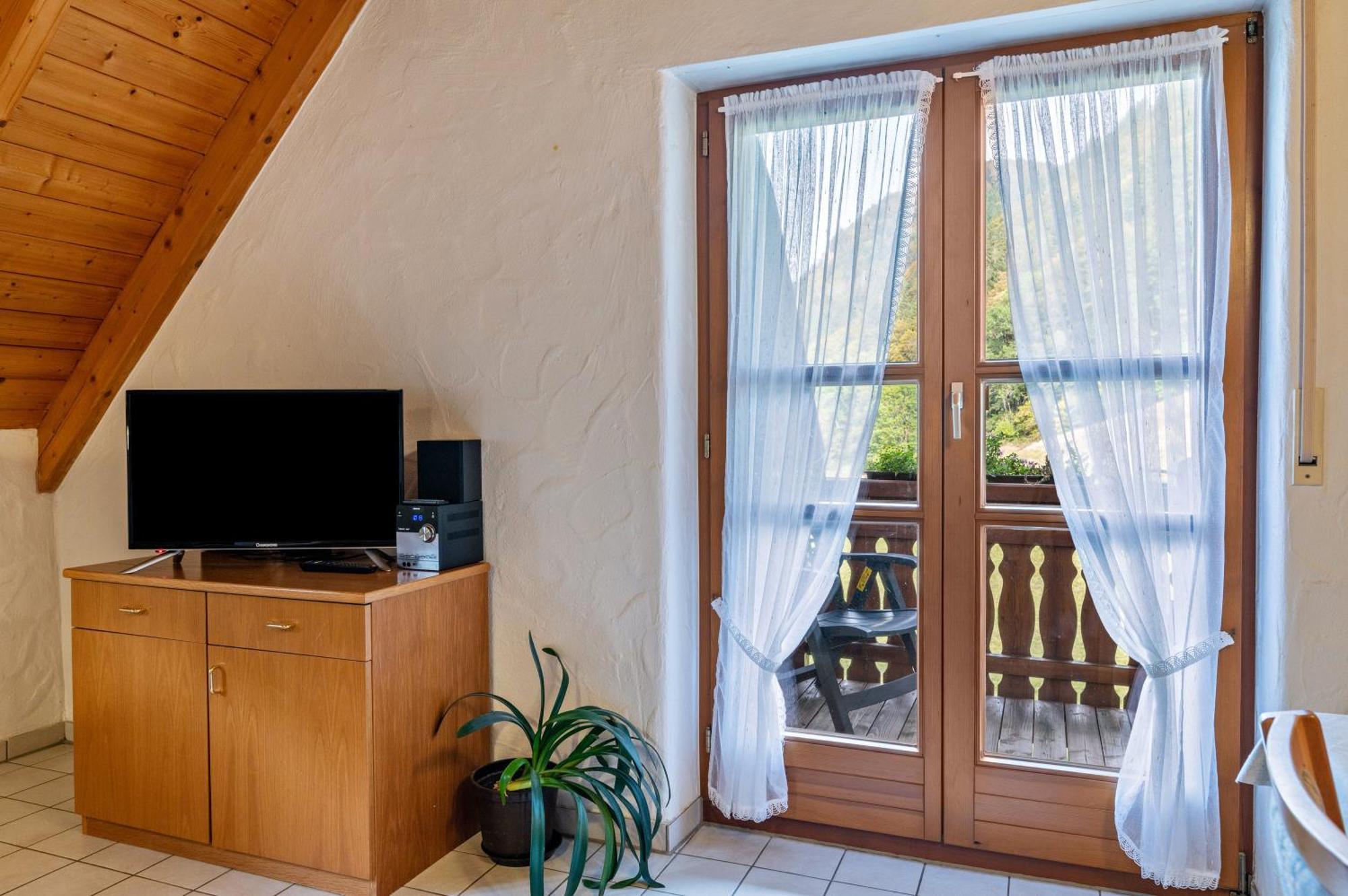 Gasthaus Zur Linde- Napf Oberried  Esterno foto